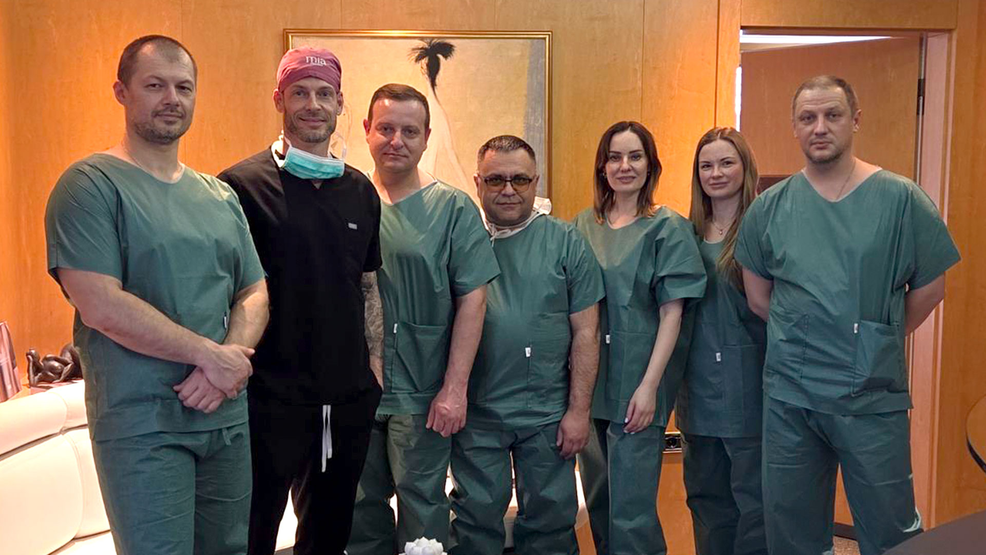 Ekipa pri Klinika Višnjar na izobraževanju za minimalno invazivno povečanje prsi